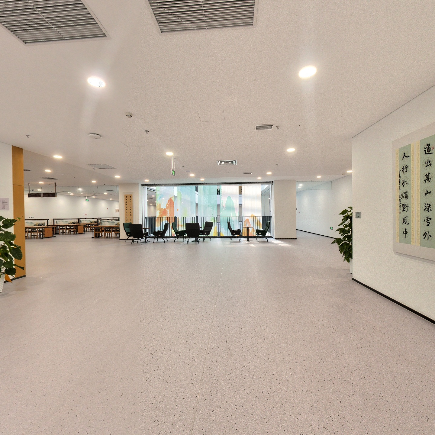 北京信息科技大学4层,如视VR