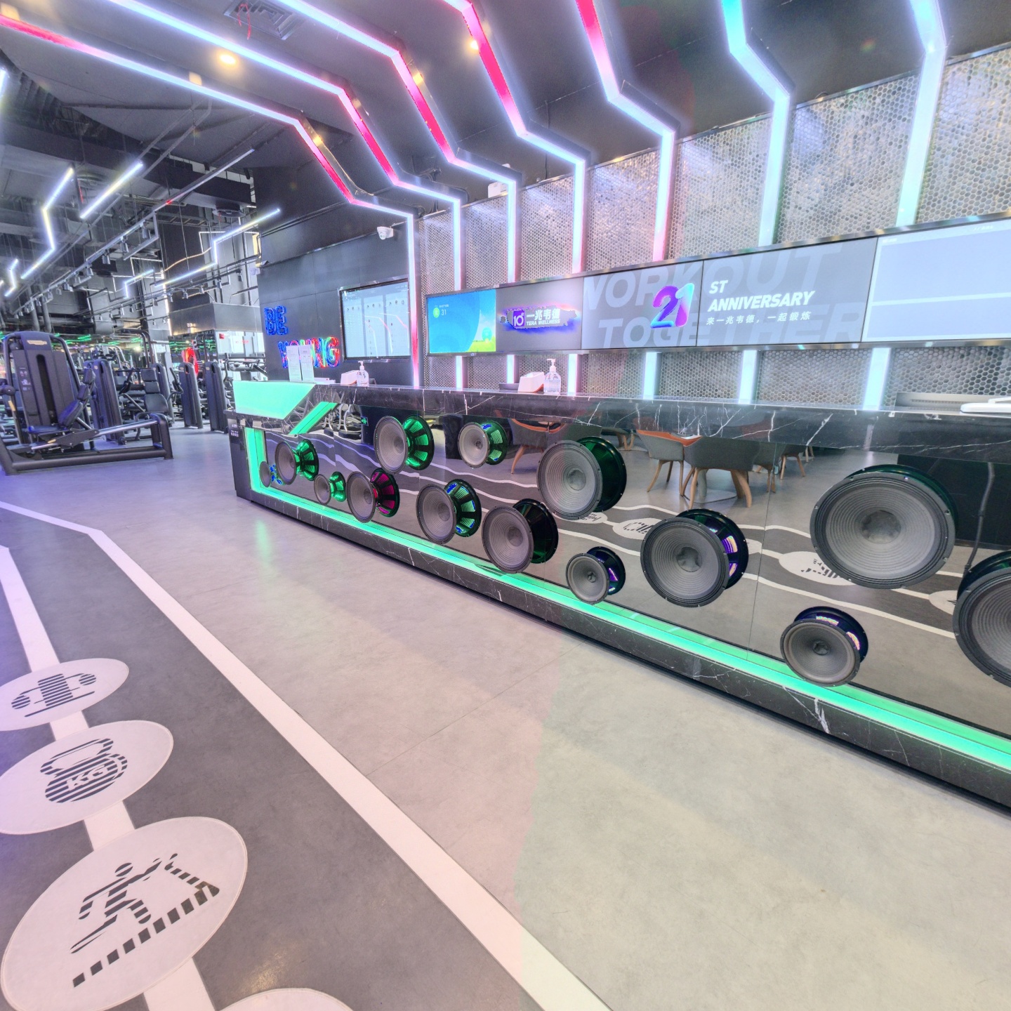 一兆韦德健身(人广来福士店),如视VR