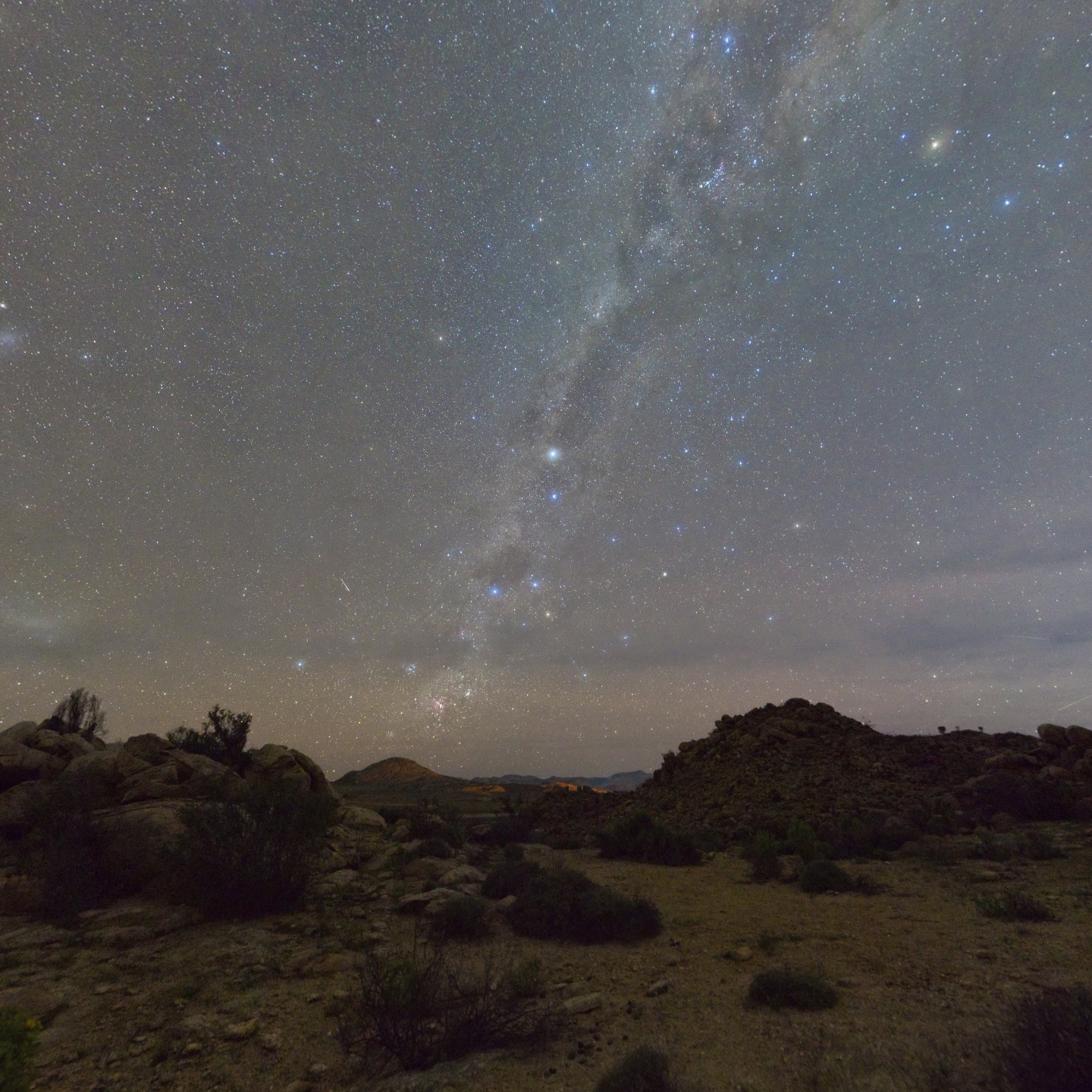 冬季银河：寒夜中的亮星盛宴,如视VR